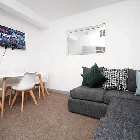 Stay In The Heart Of Swansea- Tv In Every Bedroom! Exterior photo
