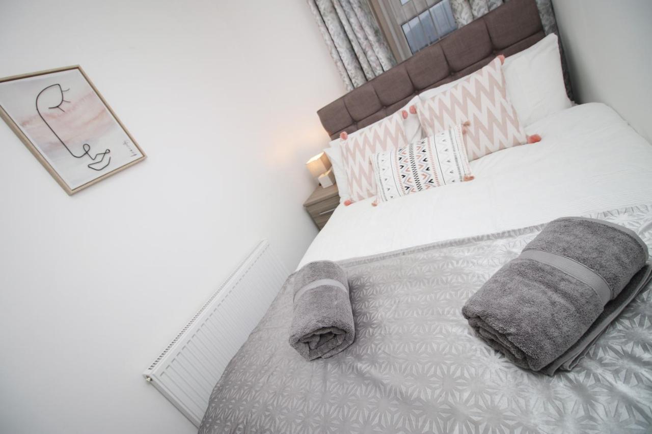 Apartment In The Heart Of Swansea- Tv In Every Bedroom! *